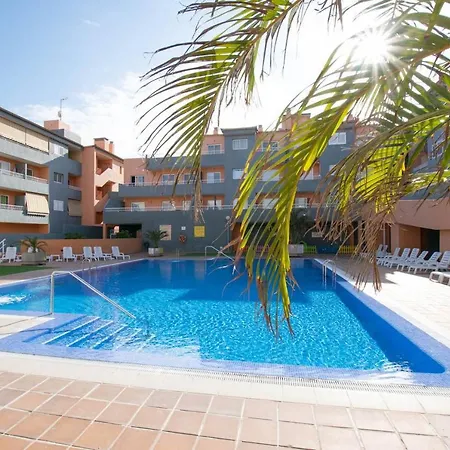 Terrace Pool Beaches & Downtown Διαμέρισμα Güimar